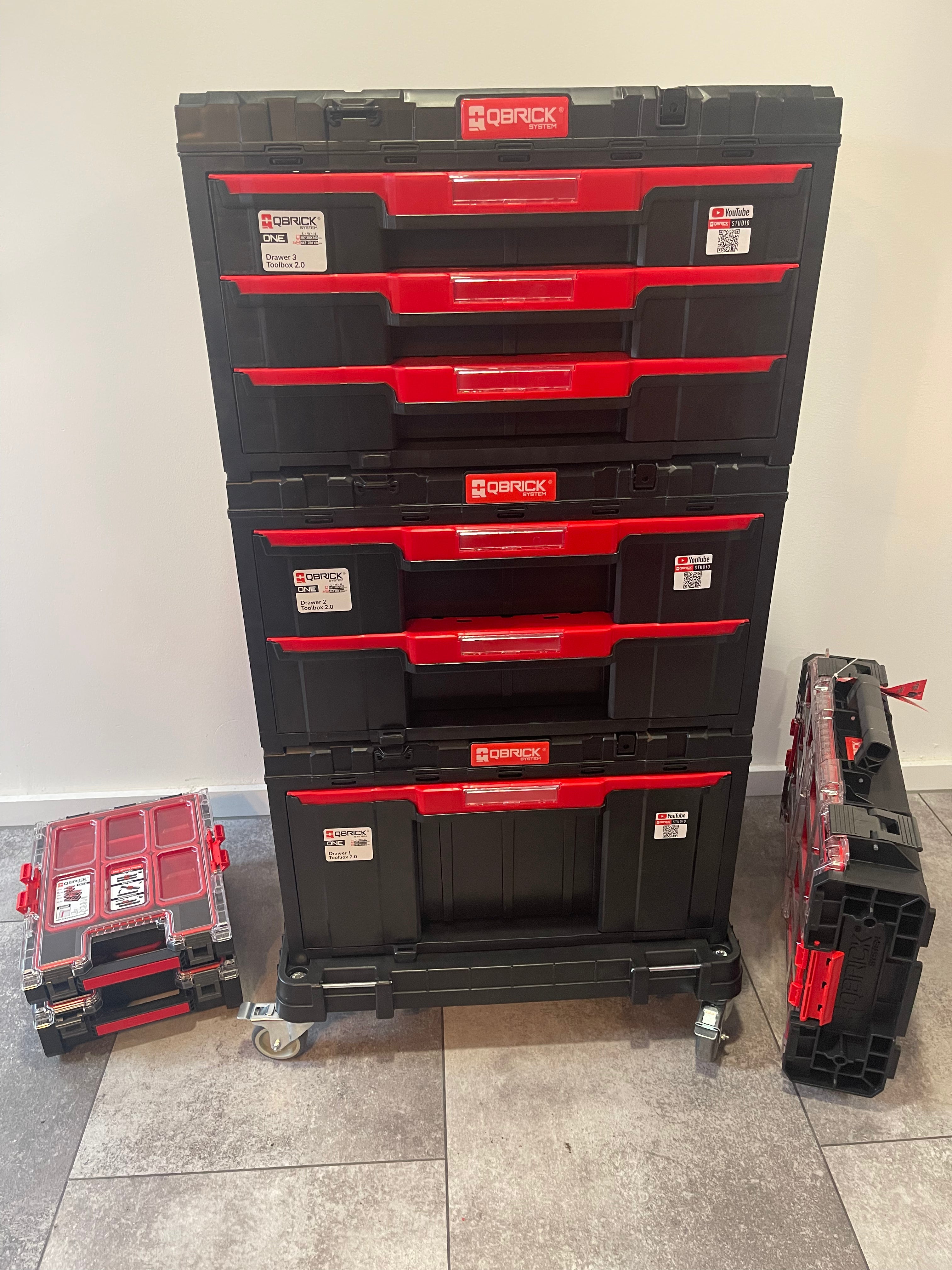 Qbrick System One 2.0 schwarz Set (3 Toolboxen 1-3 Drawer + Organizer M + Organizer M Plus + Organizer XL + Transport Plattform)