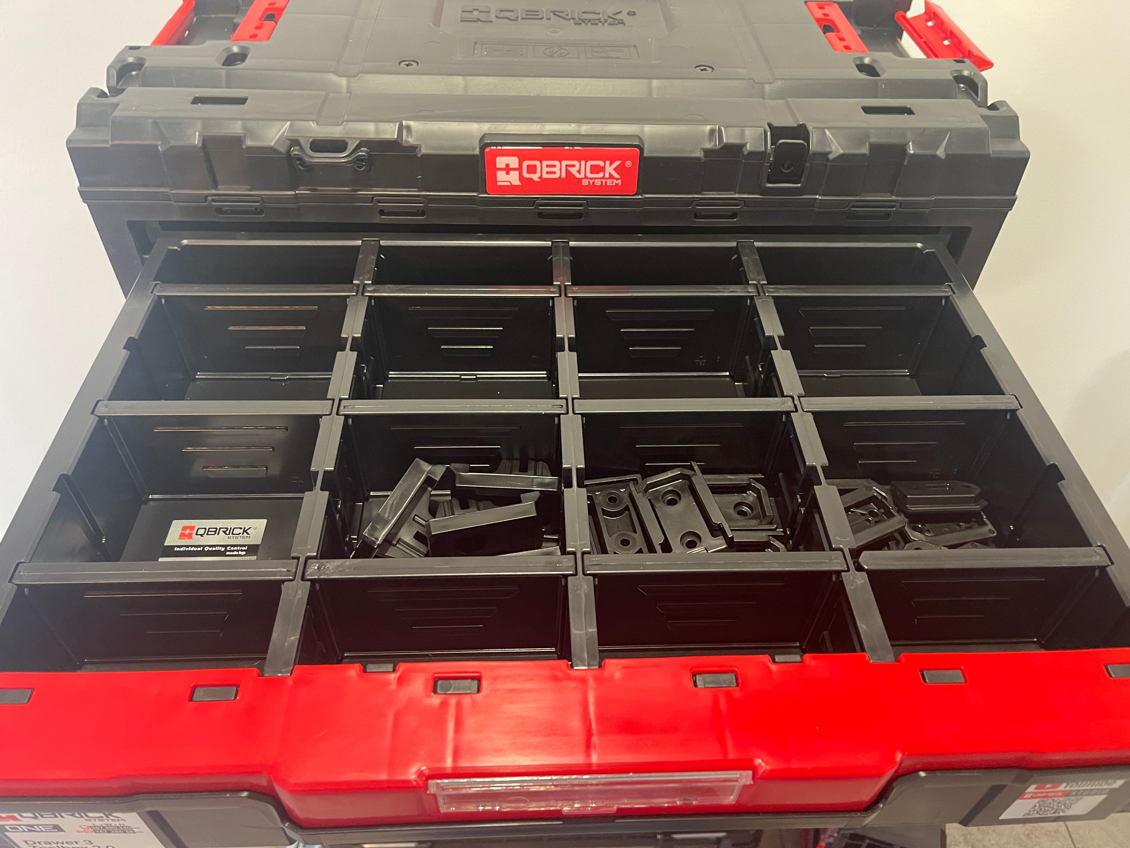 Qbrick System One 2.0 schwarz Set (3 Toolboxen 1-3 Drawer + Organizer M + Organizer M Plus + Organizer XL + Transport Plattform)